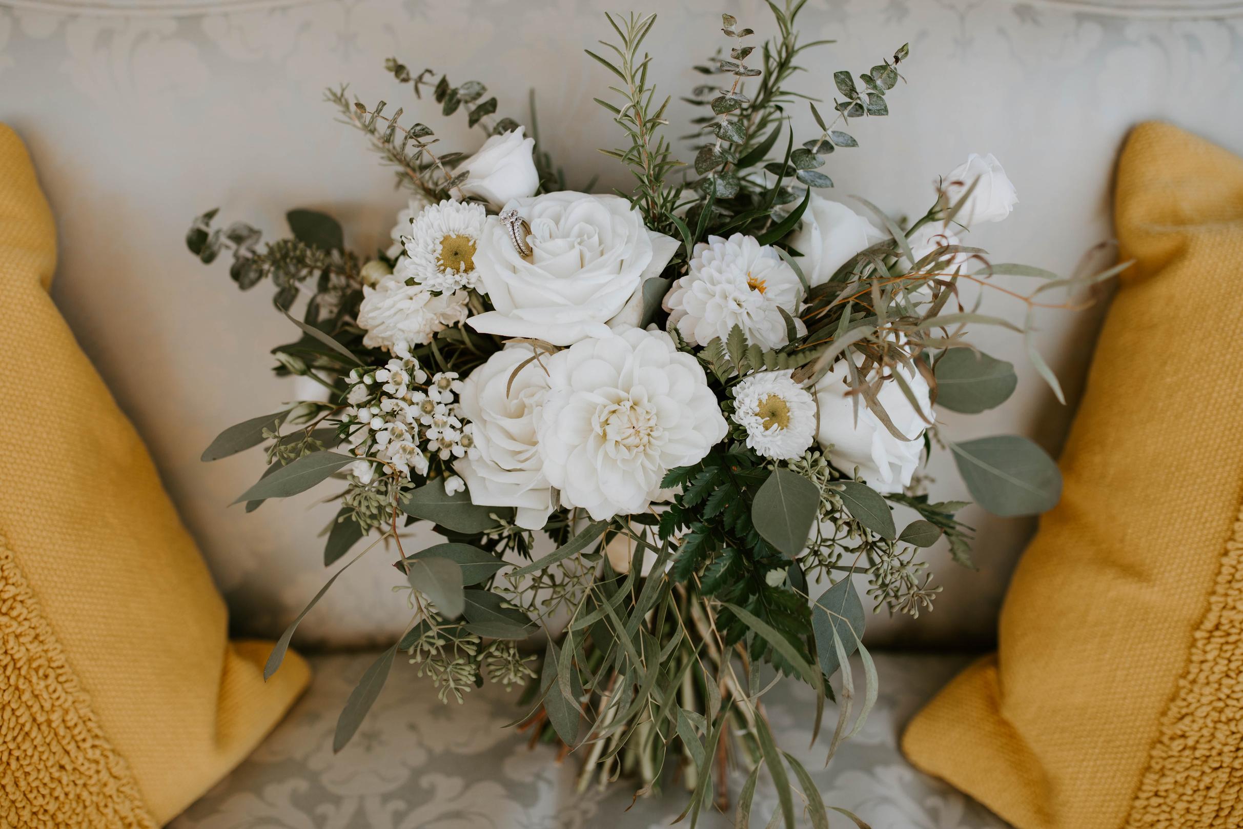 Florella Call 9310737389 Best Flower Bouquet Delivery & Flower