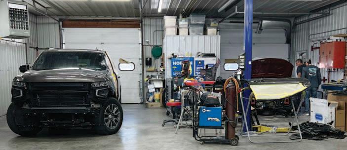 Cover for GREENWELL AUTO BODY