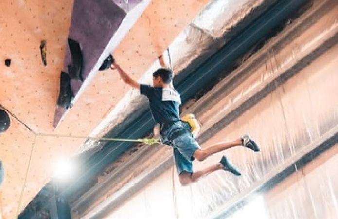 Cover for RACHAEL PONDERS THE FUTURE OF EDUCATION