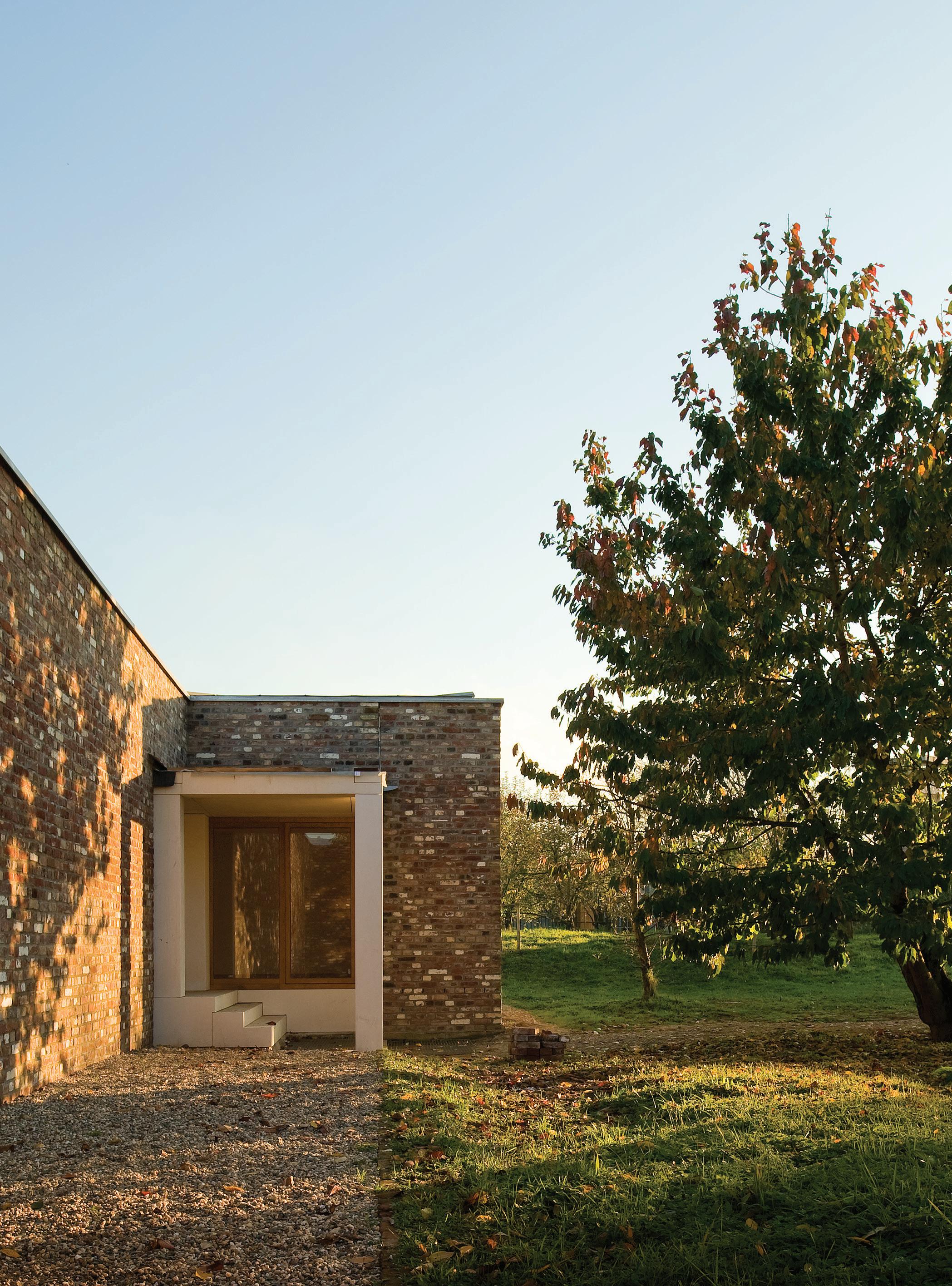 洋書 a.MAG Alvaro Siza built works A.mag 18 Alvaro Siza Built Works - Unbuilt Works (2 Vols