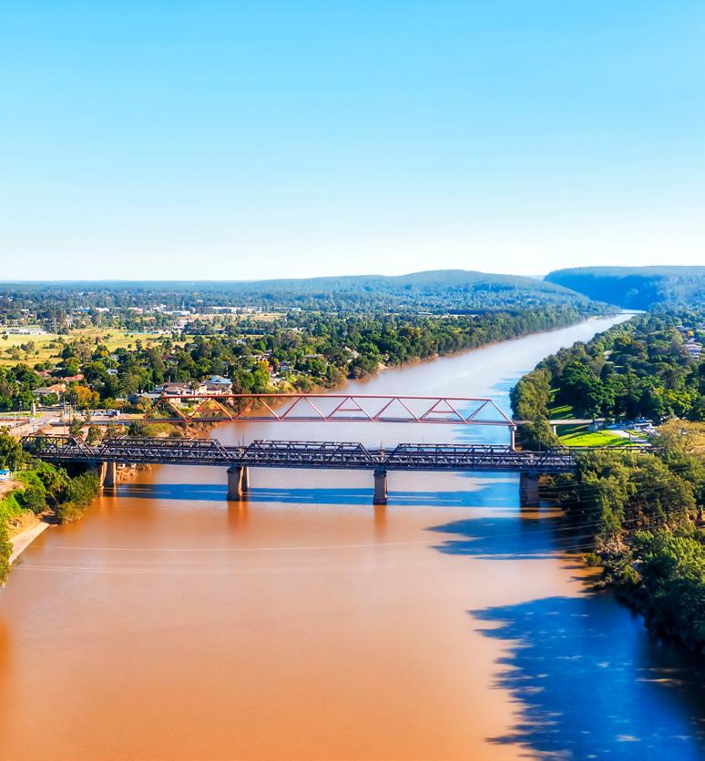 From tradies to 93-year-olds, Blaxland Day and Night Pharmacy helps  vaccinate Blue Mountains residents, Blue Mountains Gazette