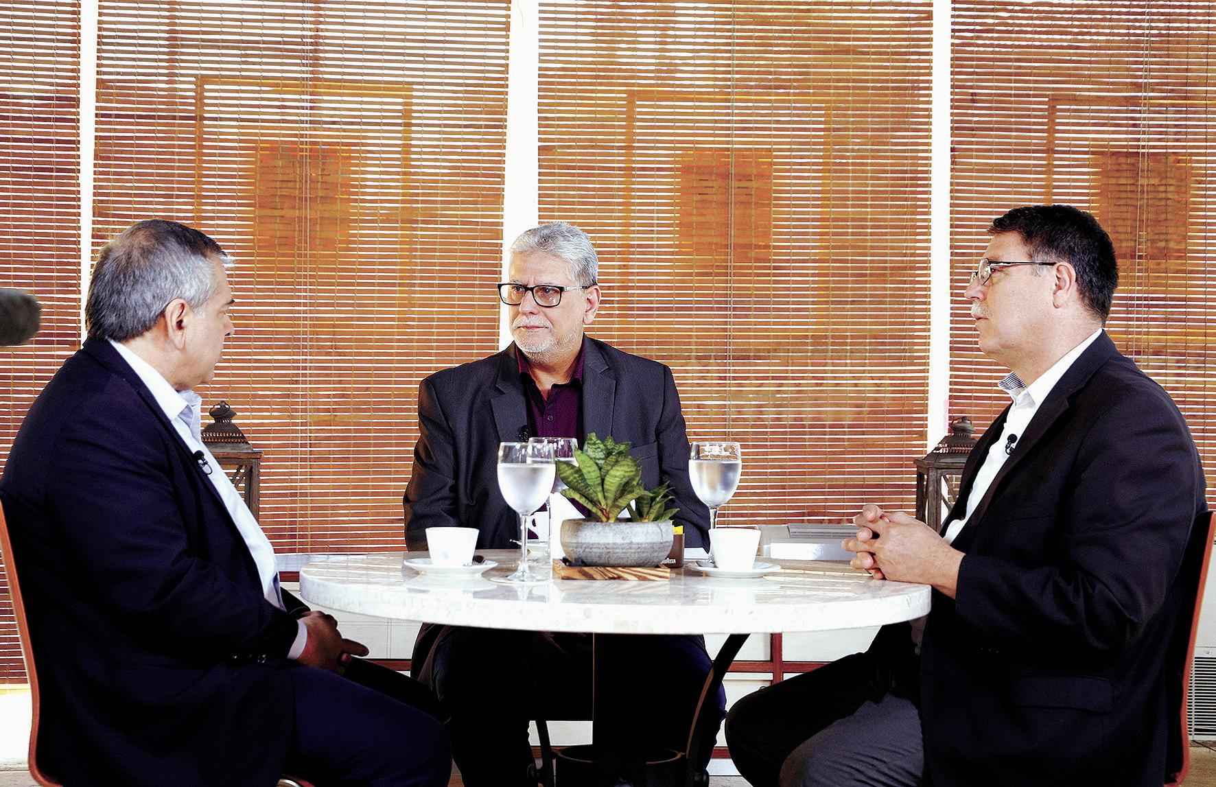 125 Estudios Clasicos | PDF | latín | Aquiles, image size:1772x1147