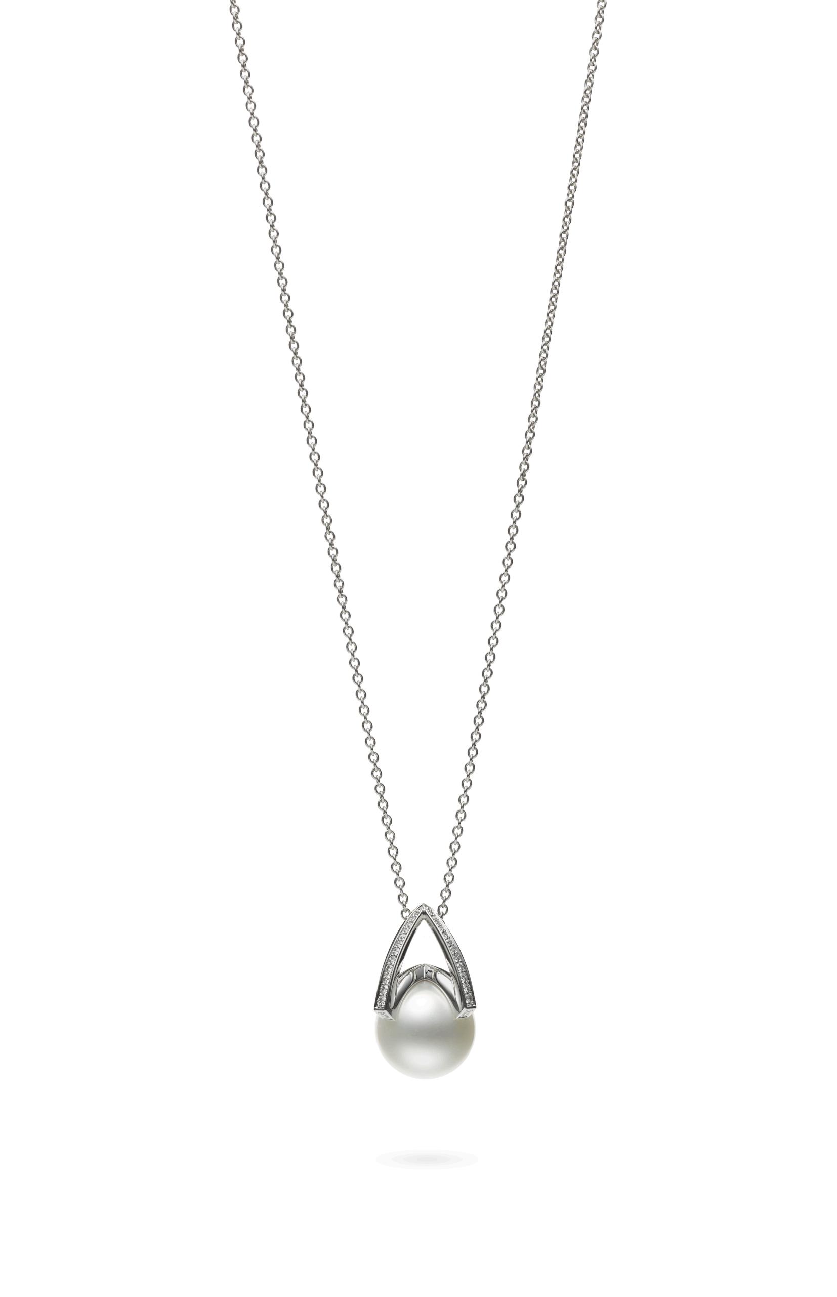ミキモト　カタログ Mikimoto 2023 Catalog by Mikimoto America - Issuu