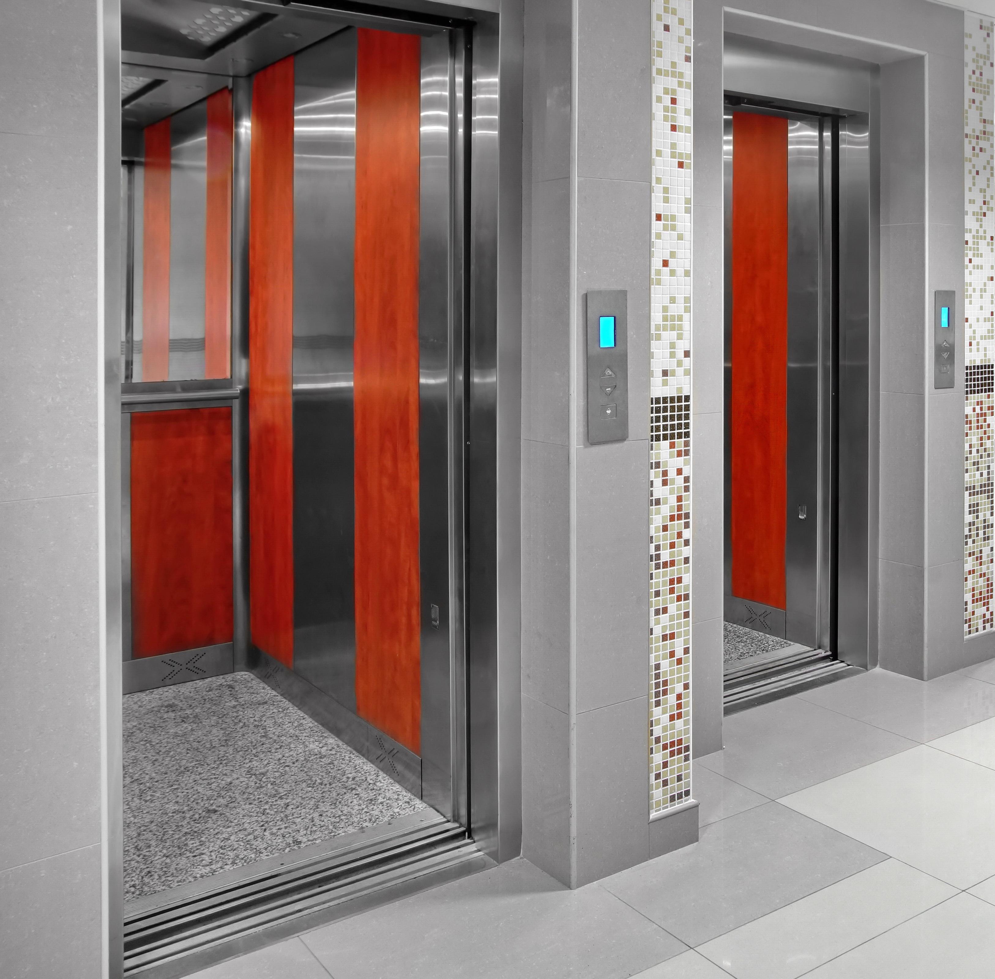 Common Lift Installation Challenges in Dubai and How to Them