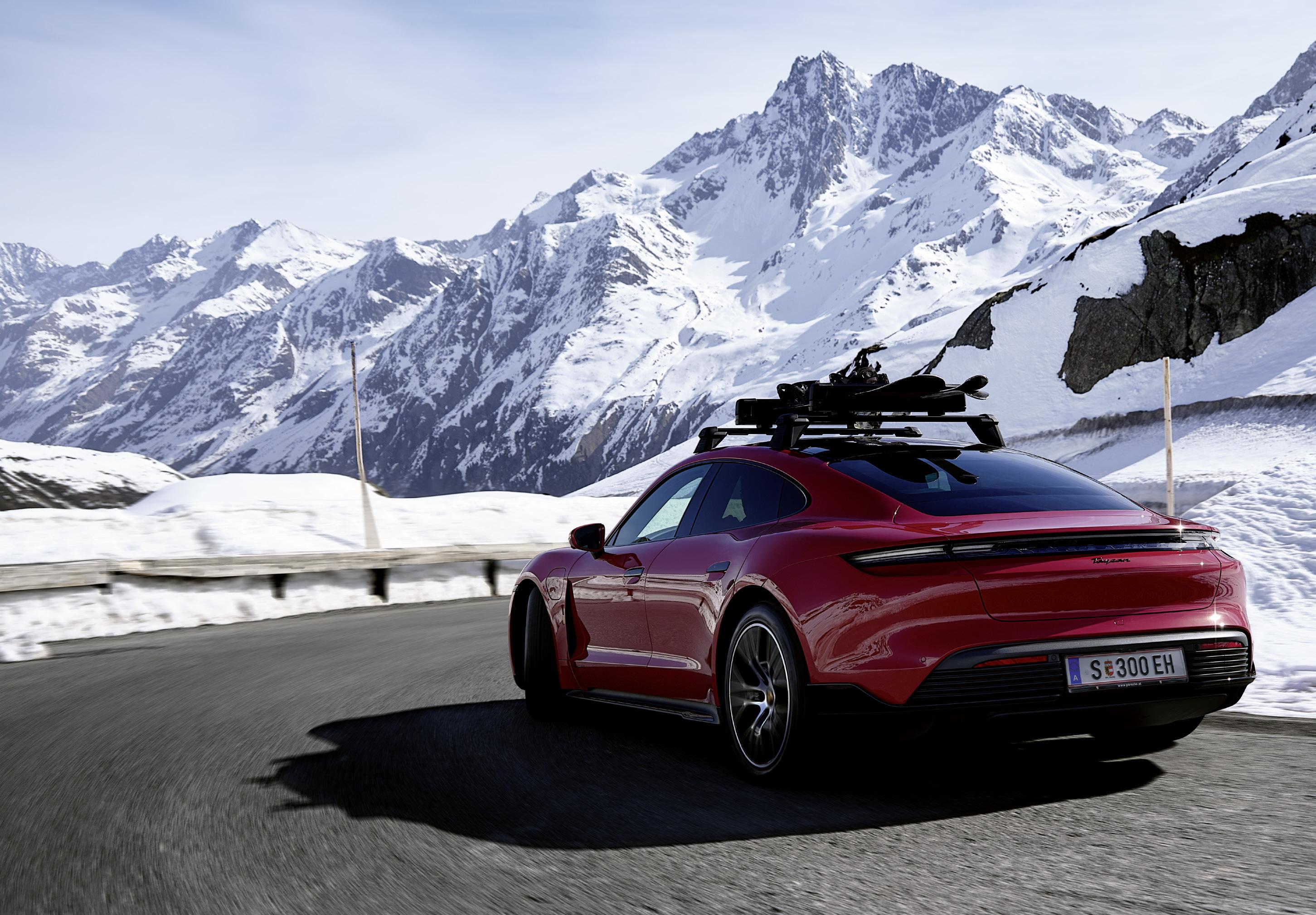 Porsche Tequipment Herbst/Winter 2023/2024 by Porsche Austria - Issuu