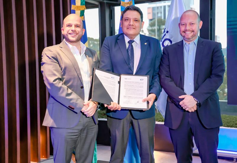 Uniendo fuerzas para un futuro cibernético seguro: Intecap y Tigo Business fortalecen la Ciberseguridad