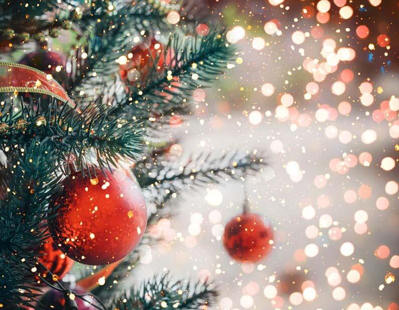 Have Yourself a Spirited Glitter Christmas!