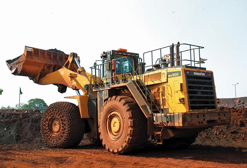 コマツ KOMATSU WA900-3 & PC200-8 セット Komatsu WA900-3 Wheel Loader Specs & Dimensions (2007 - 2019