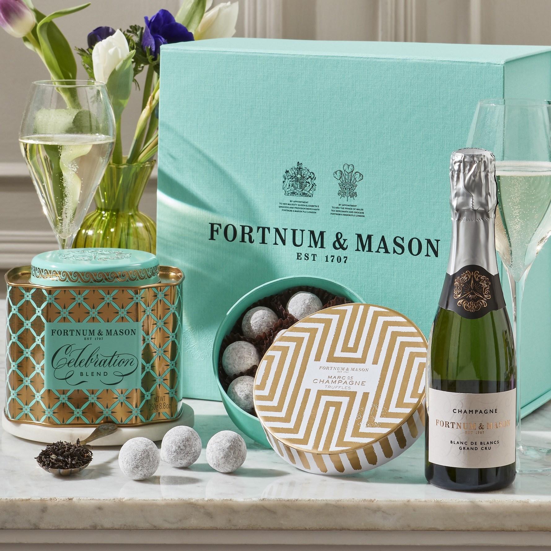 Fortnum Mason Concierge Exclusive Hamper Gift Guide By Fortnums Issuu