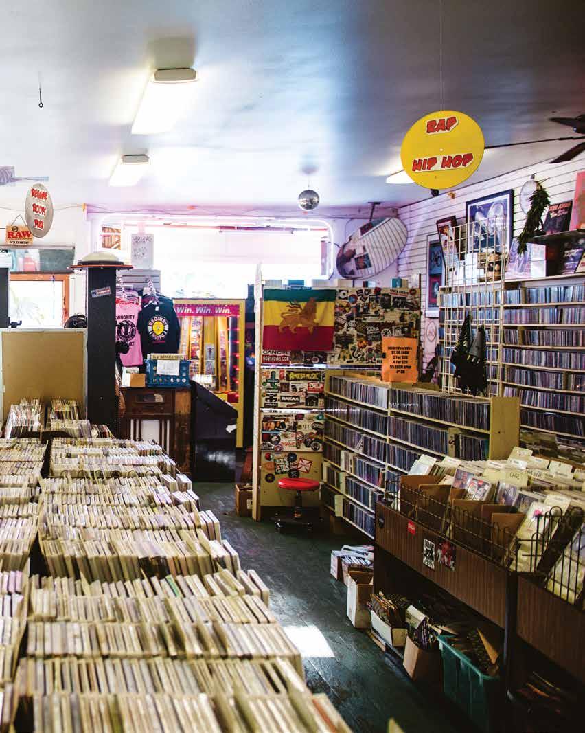 33 Fiction Books collection 現代文学コレクション Living