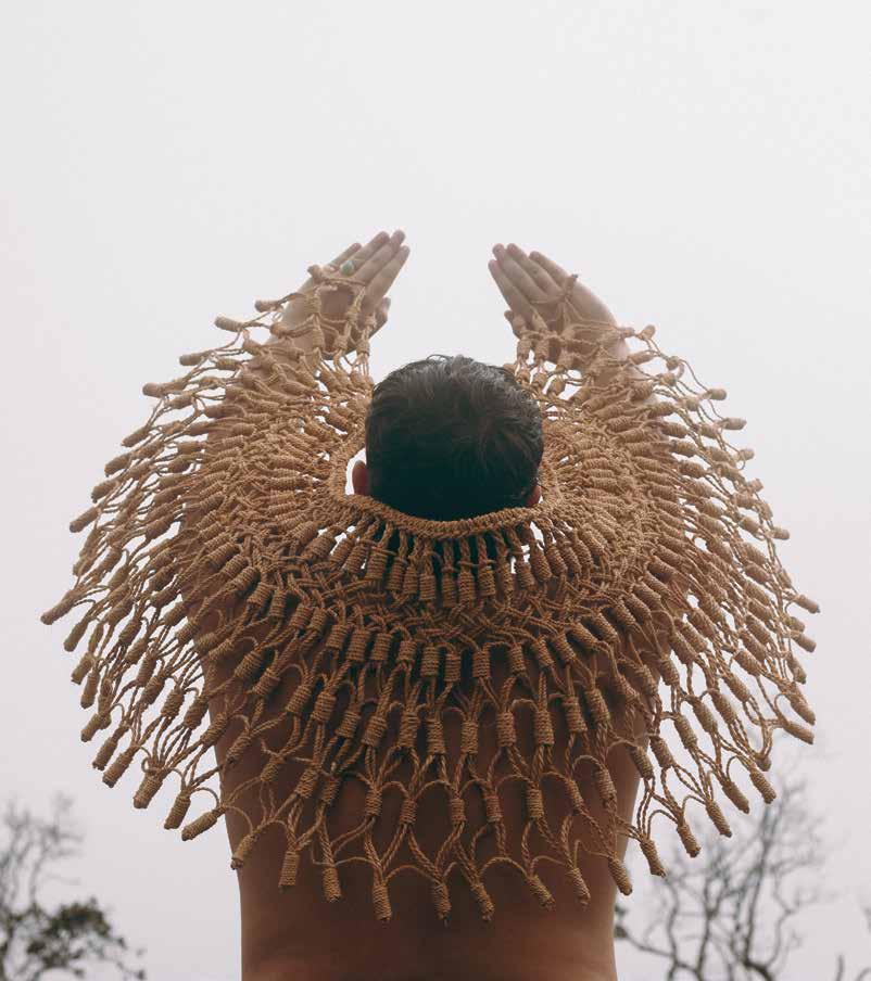 ヨーロッパ式の現代的なシンプルな工芸品クジャク踊り子の家を飾る ヨーロッパ式の現代的なシンプルな工芸品クジャク踊り子の家を飾る