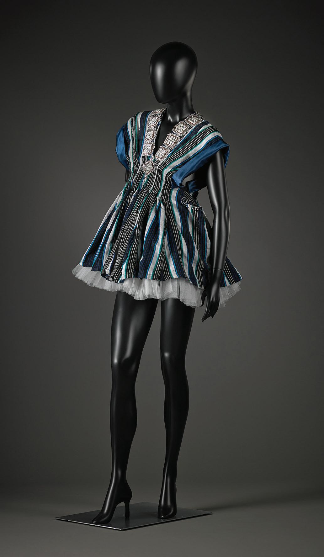 Ghanaian Fashion An Exhibition in Three Chapters - Issuu