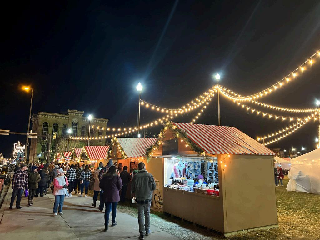 Ottawa's Chris Kringle Market Brochure_2024 by Heather Pursley Issuu