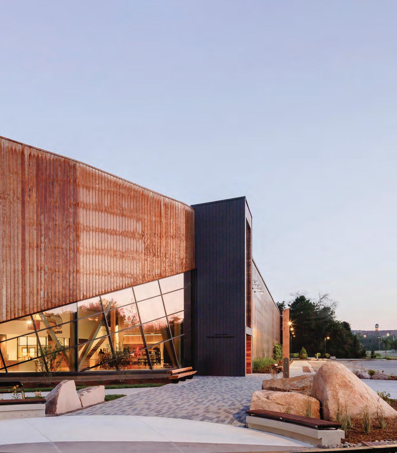 洋書 Canadian Modern Architecture Canadian Modern Architecture: A Fifty Year Retrospective