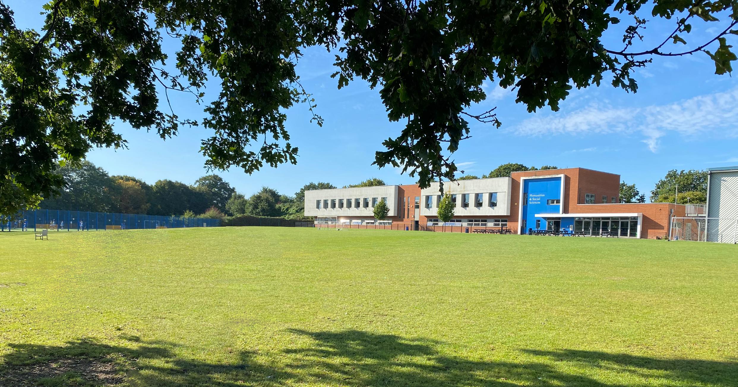 Sixth Form Prospectus 2025-2026 by Glyn School - Issuu