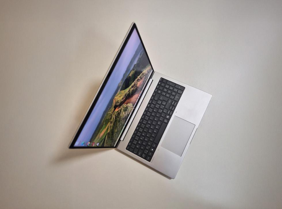 Cover for RECENZE HP ELITEBOOK 8 G1A 16": ŠPIČKOVÝ NOTEBOOK PRO NÁROČNÉ