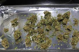 How To Easily Decarboxylate Your Weed